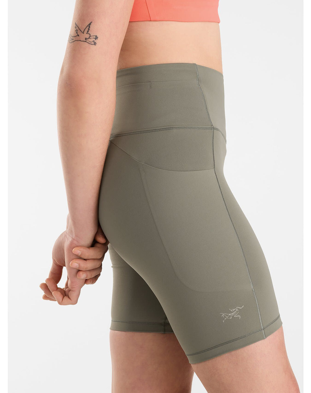 Essent High-Rise Short 8" Women's