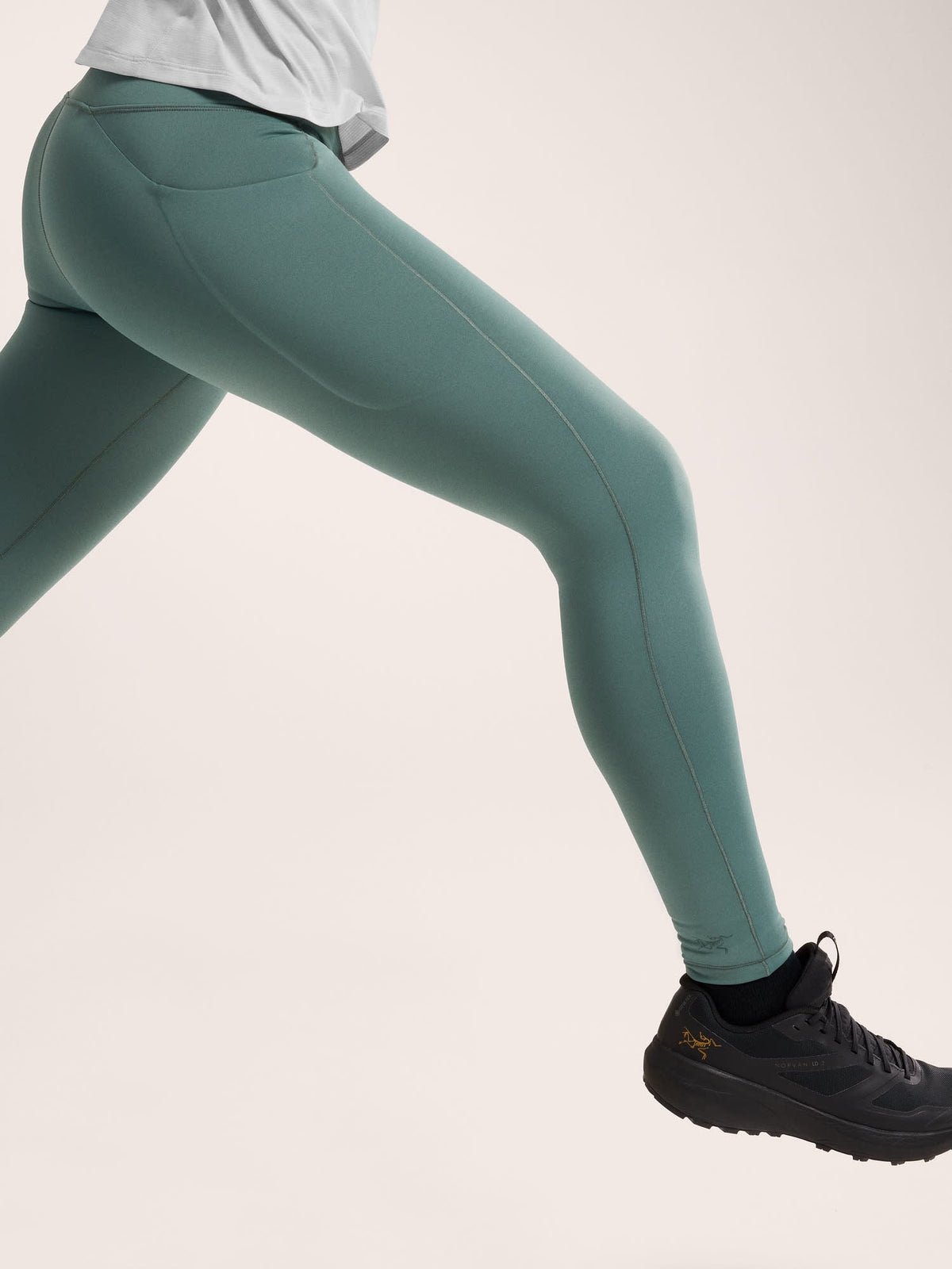 Essent Warm High-Rise Legging 26" Women's