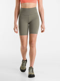 Essent High-Rise Short 8" Women's