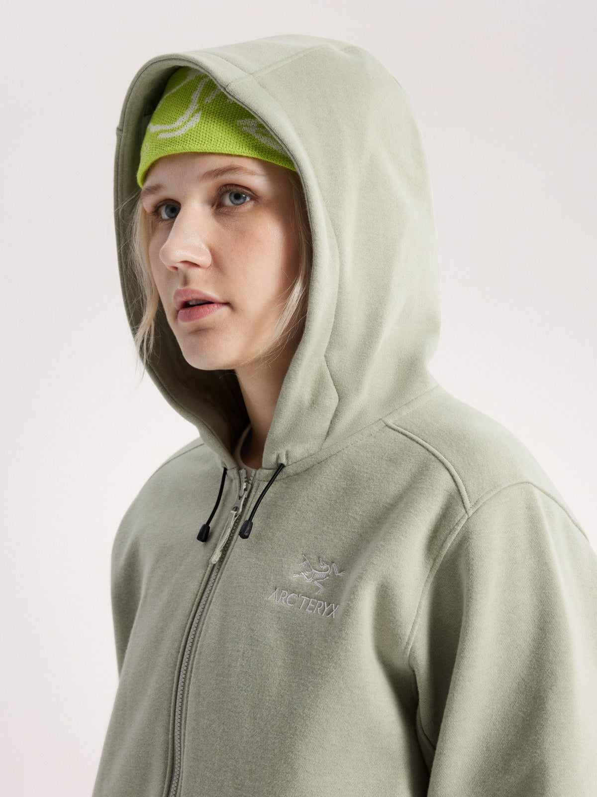 Emblem Fleece Full Zip Crop Hoody Women's